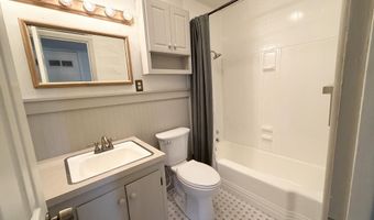 712 9th St, Abernathy, TX 79311