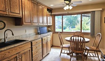 709 N 3rd St, Aberdeen, SD 57401