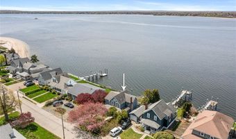 233 Terrace Ave, East Providence, RI 02915