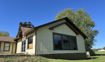 105 Couch St, Alton, MO 65606