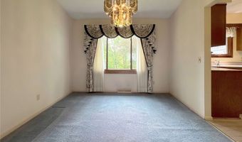465 Kar A Bru, Amherst, OH 44001