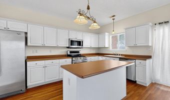 9801 Basha St NW, Albuquerque, NM 87114