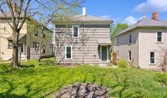 61 Maple St, Xenia, OH 45385