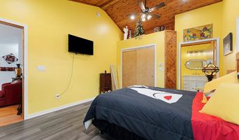 120 Vernon St, Algoma, WI 54201