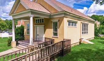 2 Howard St, Augusta, ME 04330