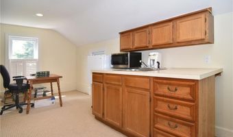 2695 Hartford Ave, Johnston, RI 02919