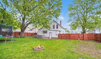 707 N Republic Ave, Alma, MI 48801