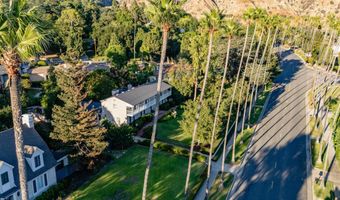 2051 Mendocino Ln, Altadena, CA 91001
