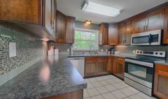 1 Ivy Cir, Arkadelphia, AR 71923