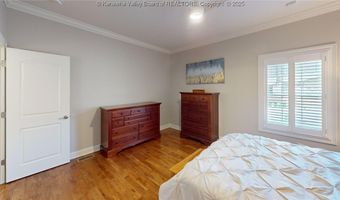 1 Isla St, Barboursville, WV 25504