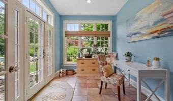 98 Fox Run Rd, Bolton, MA 01740