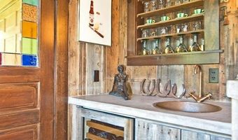 850 Sheridan Ln, Gardnerville, NV 89460