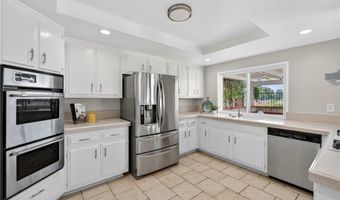 6701 E Leafwood Dr, Anaheim, CA 92807