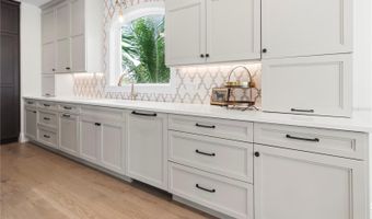416 ALAMANDA Rd, Anna Maria, FL 34216