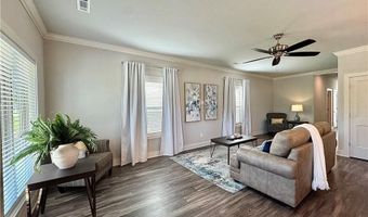915 NE Heights Ln, Bentonville, AR 72712