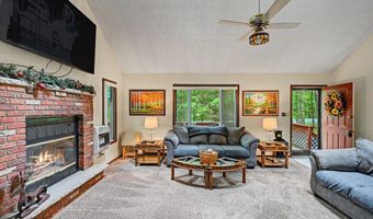 35 Teddyuscung Trl, Albrightsville, PA 18210