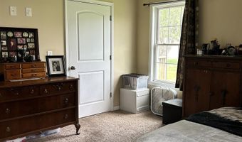 1406 Hillcrest Rd, Bedford, IN 47421