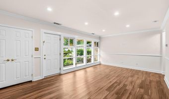 4471 FOREST GLEN Ct, Annandale, VA 22003