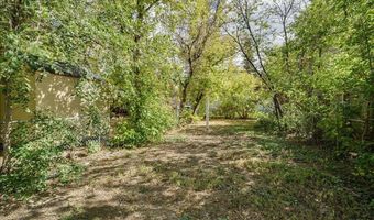 1209 E 20TH St, Cheyenne, WY 82001