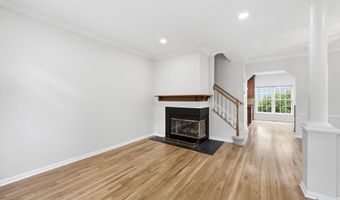 1922 N DANIEL St, Arlington, VA 22201