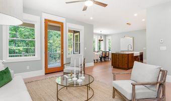907 Richville Rd, Standish, ME 04084