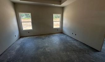 1168 Duke Dr, Bauxite, AR 72011