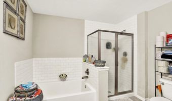 7252 Lockford N, Avon, IN 46123