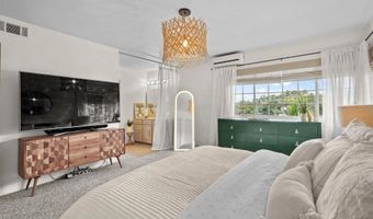 11009 Dutton Dr, La Mesa, CA 91941