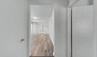 157 E Wyoming Ave, Absecon, NJ 08201