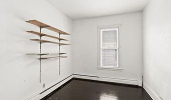 16 Lincoln Ave, Amsterdam, NY 12010