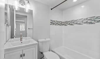 208 VICTOR Pkwy A, Annapolis, MD 21403