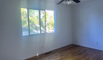 914 Country Club Dr, Elko, NV 89801