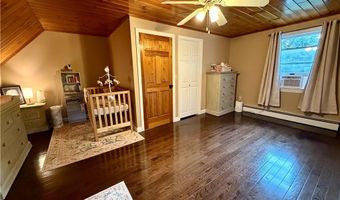 209 Skunk Hill Rd, Hopkinton, RI 02832