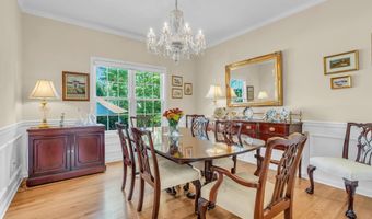 22 Woodland Ave, Manasquan, NJ 08736
