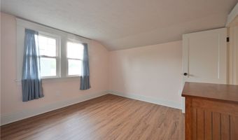 891 Park Ave, Amherst, OH 44001