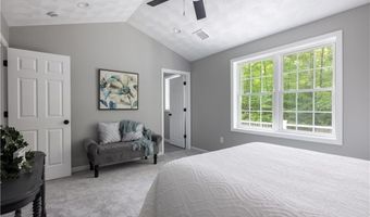 128 Old Quarry Rd, Glocester, RI 02857