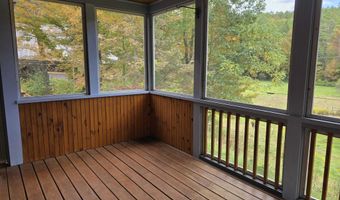 158 Macintosh Hill Rd, Bethel, VT 05032