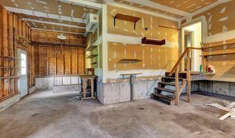 118 Stirling Pl, Burlington, VT 05408