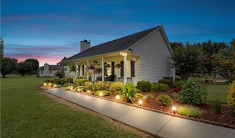 108 Camden Ct, Advance, NC 27006