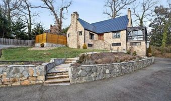 2347 S ARLINGTON RIDGE Rd, Arlington, VA 22202