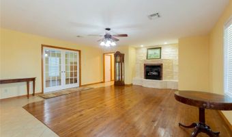 2284 E Roping Rd, Atoka, OK 74525