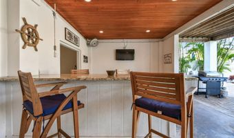 612 FERN St, Anna Maria, FL 34216