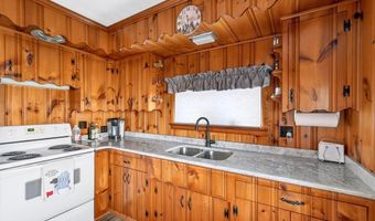 447 Lake Side, Addison, PA 15411