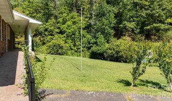 208 Murdock Rd, Bakersville, NC 28705