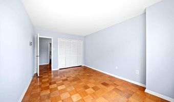 3001 VEAZEY Ter NW 710, Washington, DC 20008