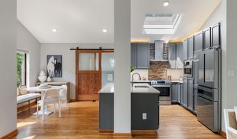 39368 LONGHILL Ln, Aldie, VA 20105