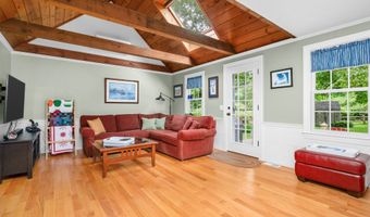 156 Tonela Ln, Barnstable, MA 02630
