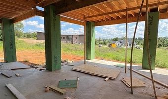 2604 NE Waterfall Ave, Bentonville, AR 72713