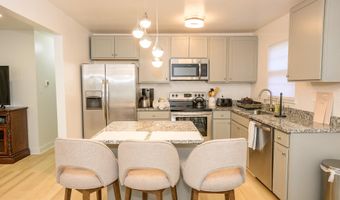 1002 TYLER Ave, Annapolis, MD 21403