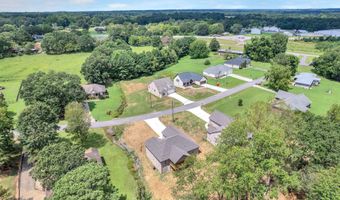 1392 Locust Dr, Arab, AL 35016